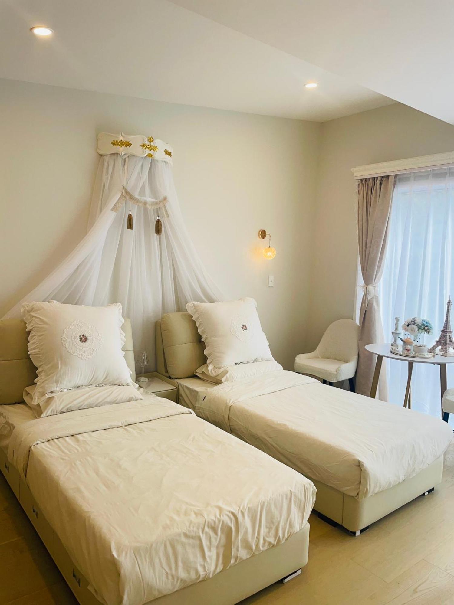 Delightful Little House & Chateau Charme Suite โอ๊คแลนด์ ภายนอก รูปภาพ