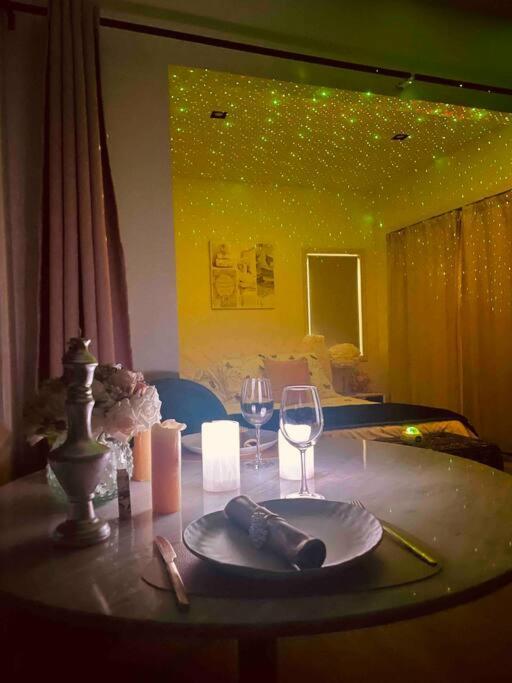 Delightful Little House & Chateau Charme Suite โอ๊คแลนด์ ภายนอก รูปภาพ
